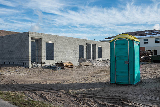 Best Porta potty rental near me  in Mackinaw, IL